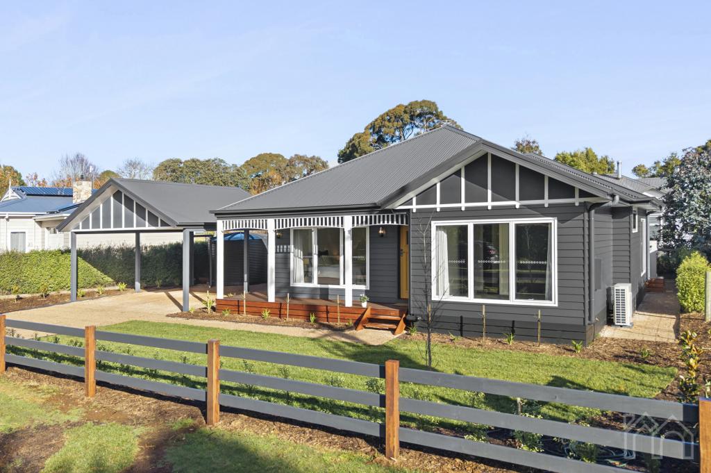 25 Mulcahys Rd, Trentham, VIC 3458