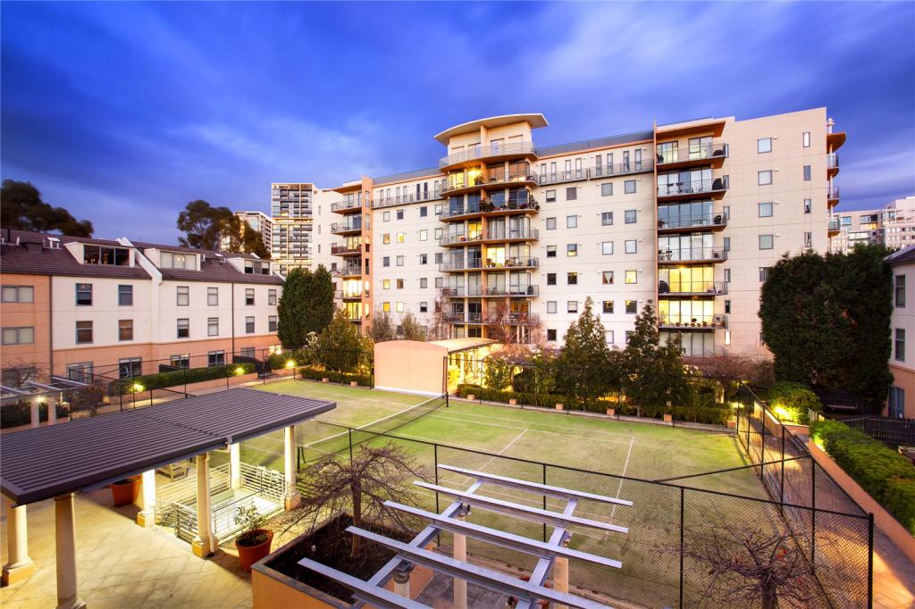 3/92 WELLS ST, SOUTHBANK, VIC 3006