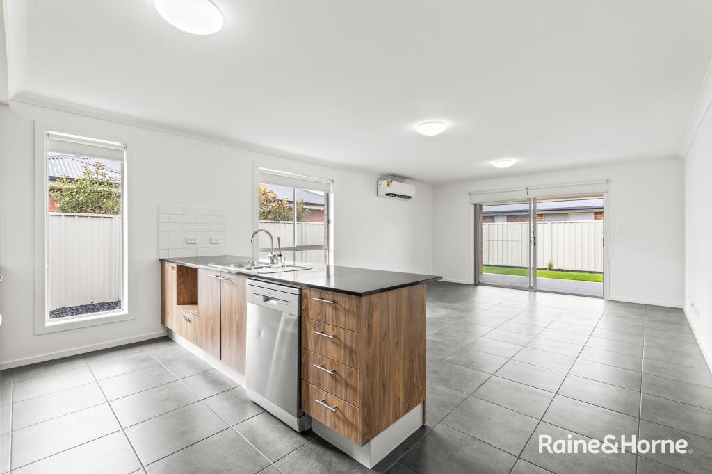 27 Yamuna Ave, Munno Para West, SA 5115