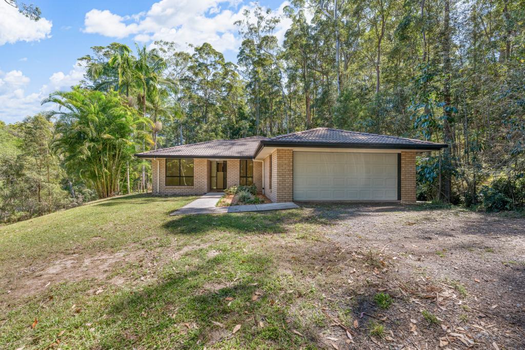 33 Kamala Dr, Lake Macdonald, QLD 4563