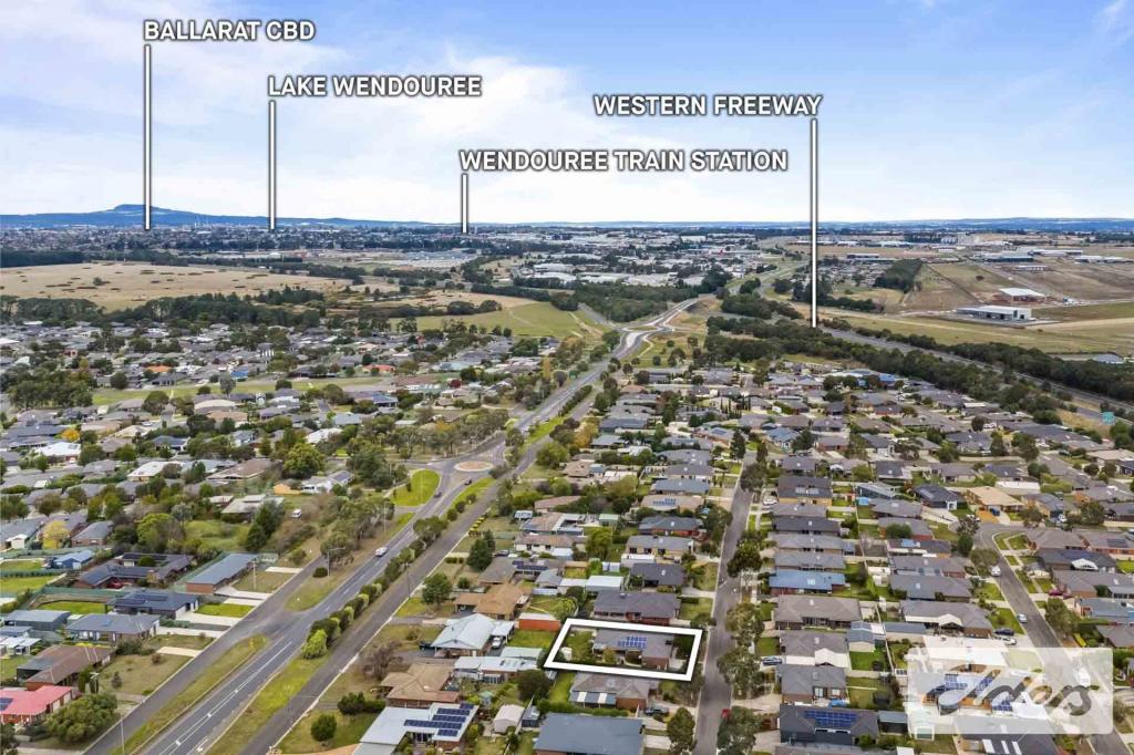 32 Grand Junction Dr, Miners Rest, VIC 3352