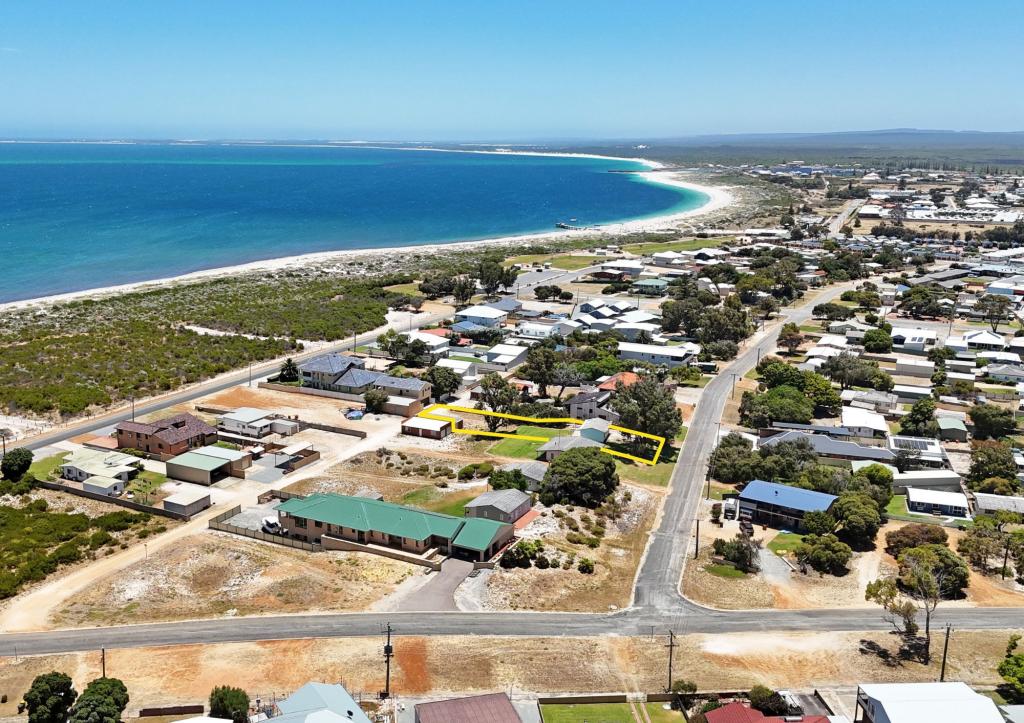 36 Padbury St, Jurien Bay, WA 6516