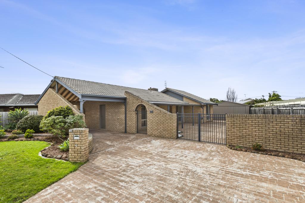 311 Wilsons Rd, St Albans Park, VIC 3219