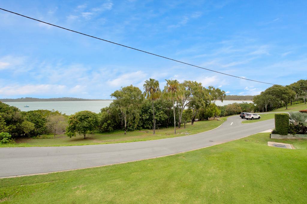 2 Ferries Tce, Sarina Beach, QLD 4737