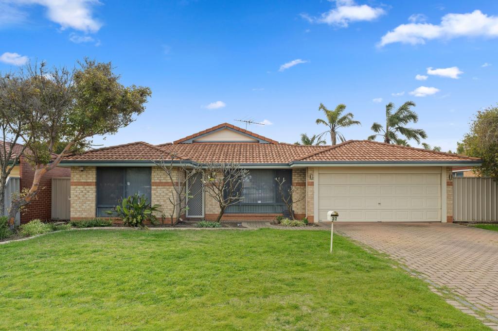 37 Gnangara Dr, Waikiki, WA 6169