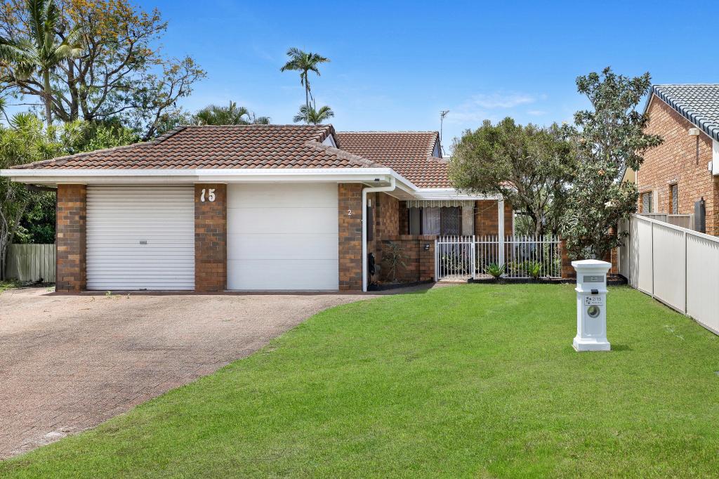 2/15 Maiala Cl, Paradise Point, QLD 4216