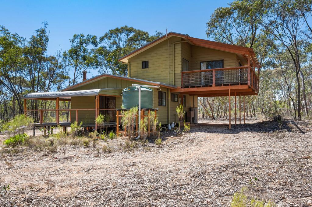 55 Calder Ct, Moonlight Flat, VIC 3465