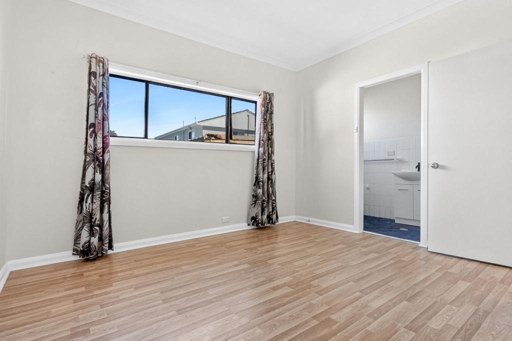 5 Simpson St, The Entrance North, NSW 2261