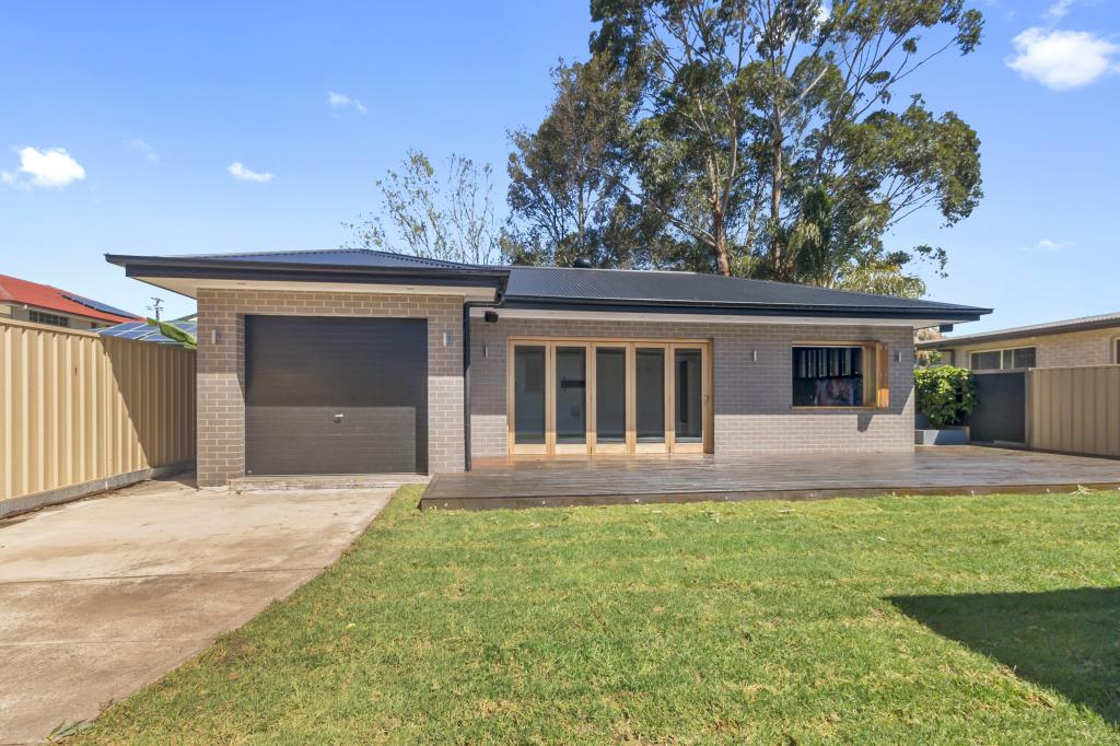 6a Damour St, Holsworthy, NSW 2173
