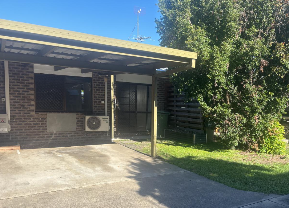 2/301 Bridge Rd, West Mackay, QLD 4740