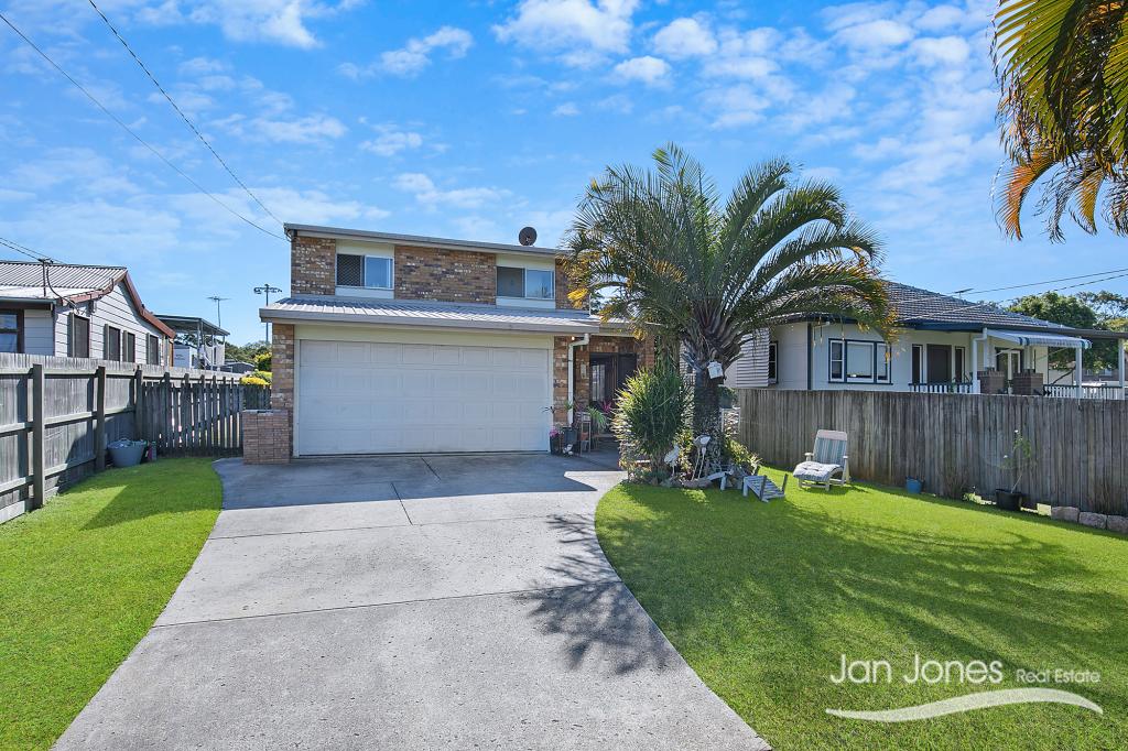 27 Thompson Cres, Clontarf, QLD 4019