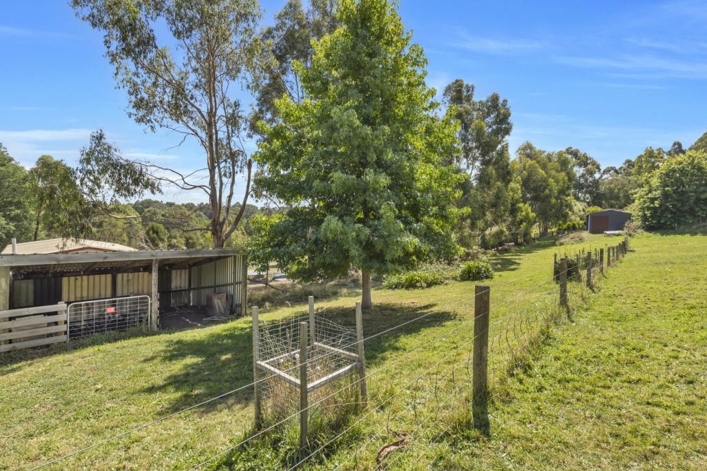 24 Mcdougal Rd, Neerim South, VIC 3831