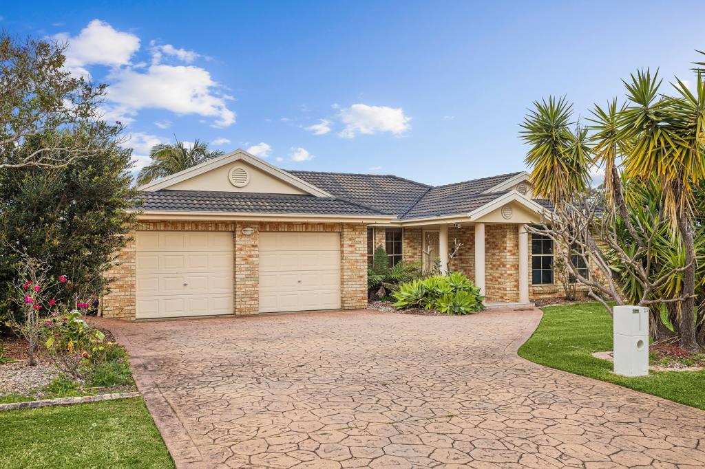 21 AMANDA PL, HORSLEY, NSW 2530