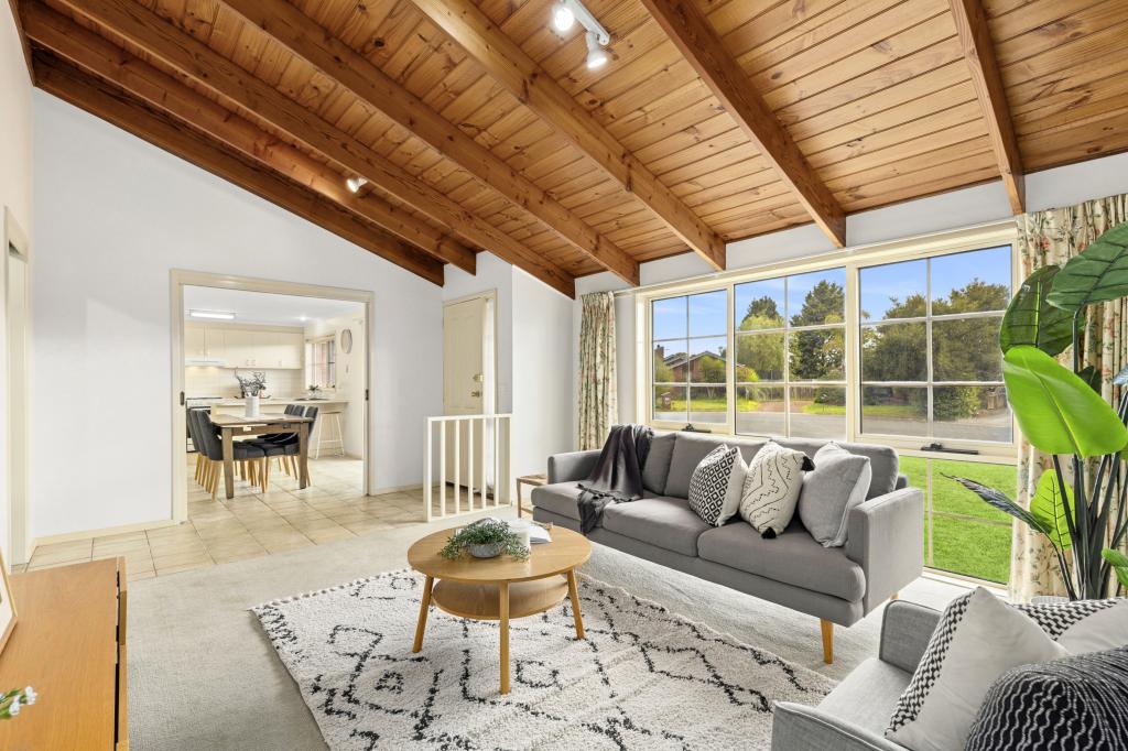 1/3 Swindon Ct, Lara, VIC 3212