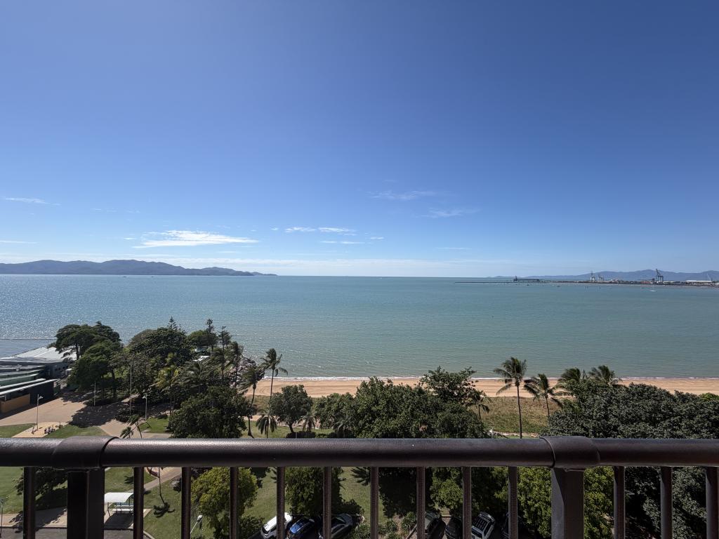 1006/75 THE STRA, NORTH WARD, QLD 4810