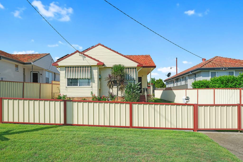 44 Glenroy St, Thornton, NSW 2322
