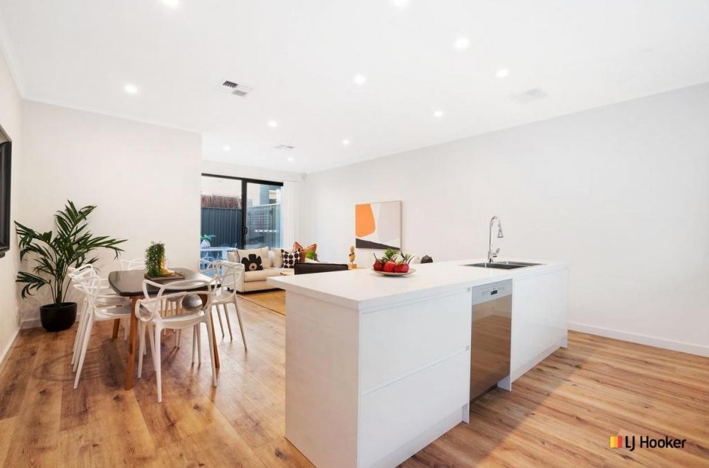 2/319 Military Rd, Semaphore Park, SA 5019