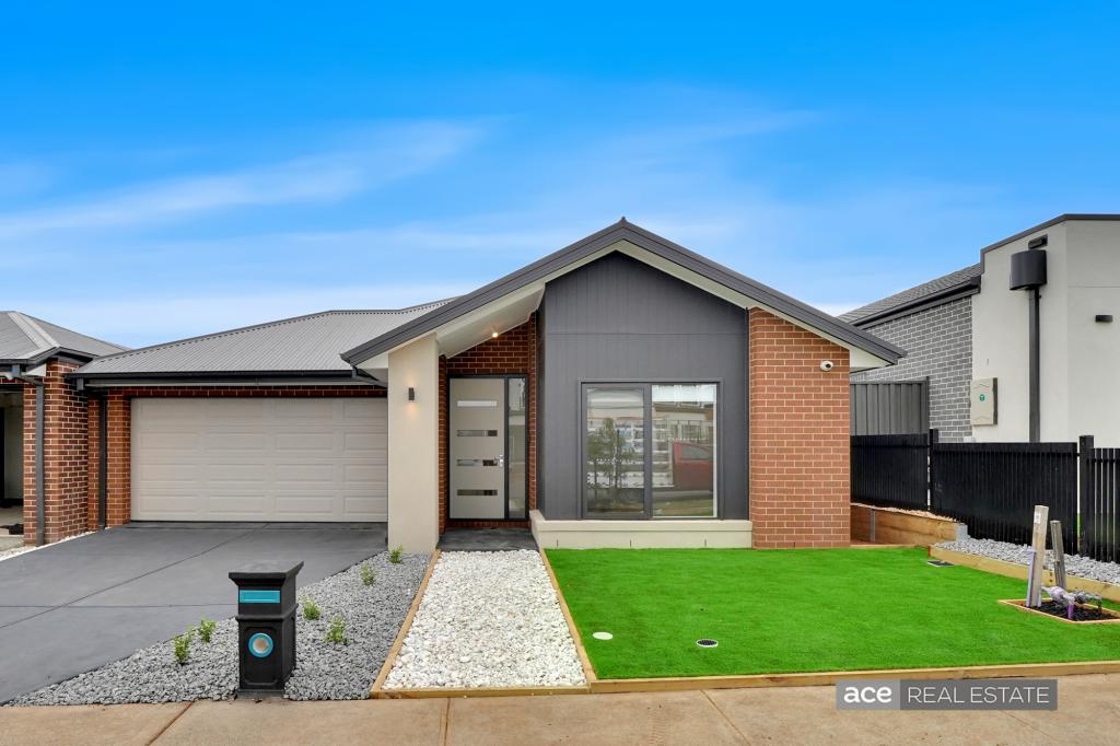 24 Beautide Rd, Tarneit, VIC 3029