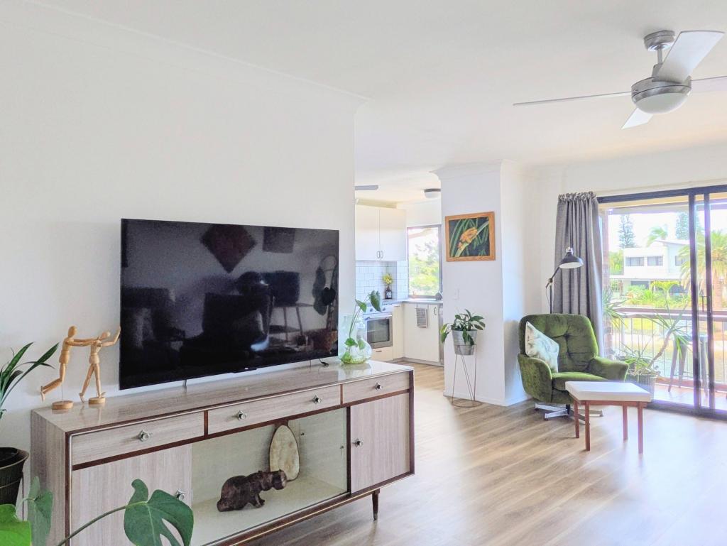 4/47 KARBUNYA ST, MERMAID WATERS, QLD 4218