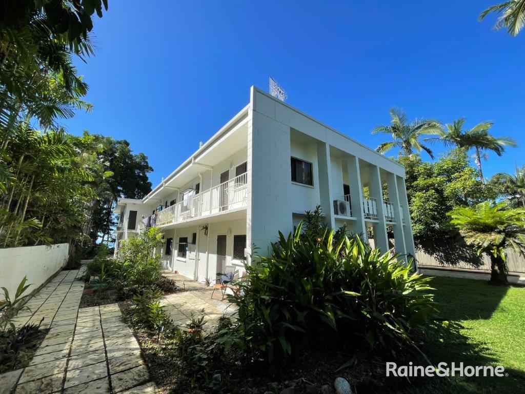 2/11 Marine Pde, Newell, QLD 4873