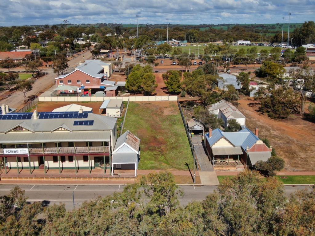 67 Railway Tce, Goomalling, WA 6460