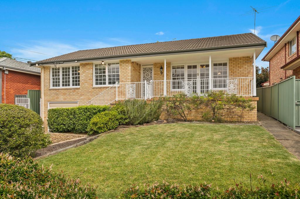 16 WATERSIDE PDE, PEAKHURST HEIGHTS, NSW 2210