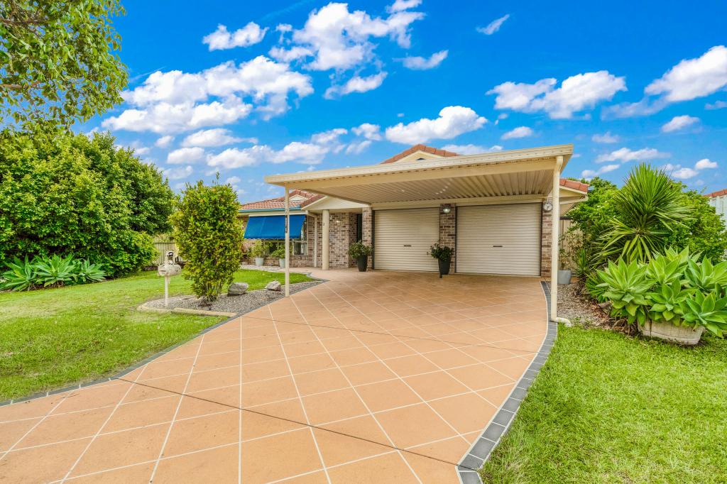 2 Dory Ct, Sandstone Point, QLD 4511