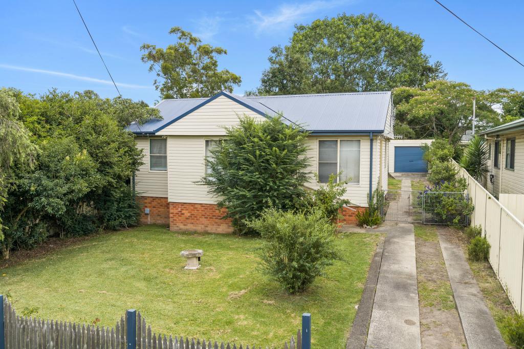 3 Elizabeth Ave, Nowra, NSW 2541
