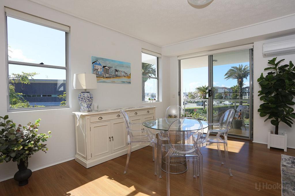 321/66 SICKLE AVE, HOPE ISLAND, QLD 4212