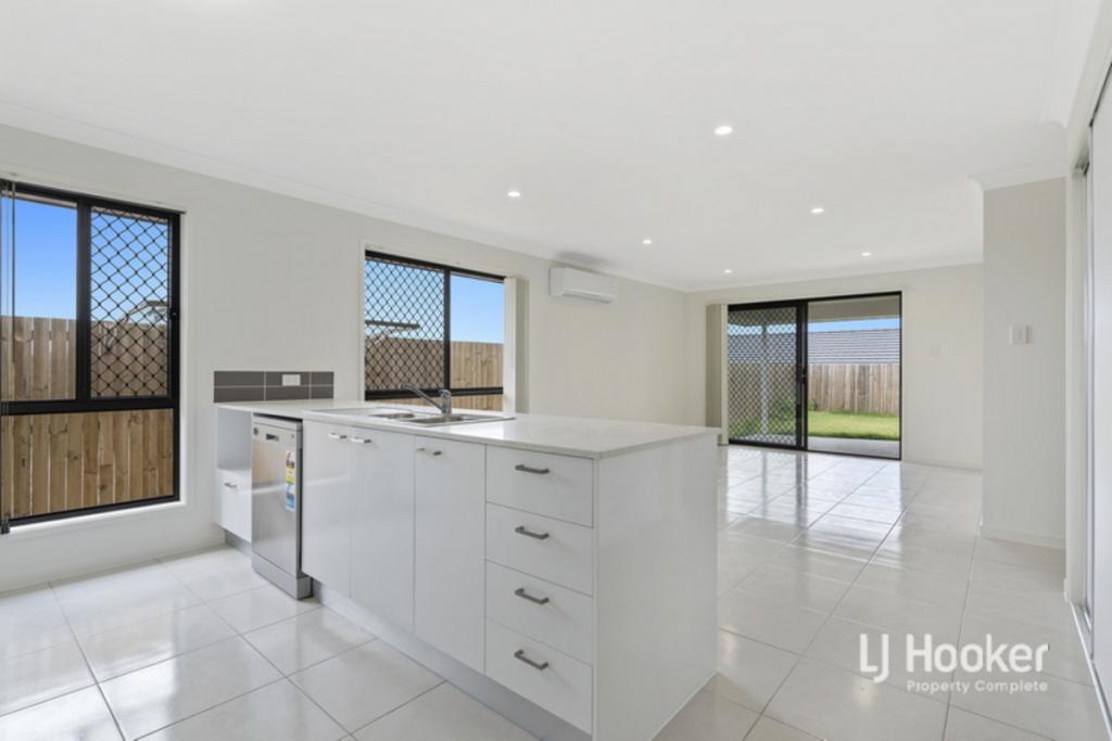 39 Darrau Ave, Yarrabilba, QLD 4207