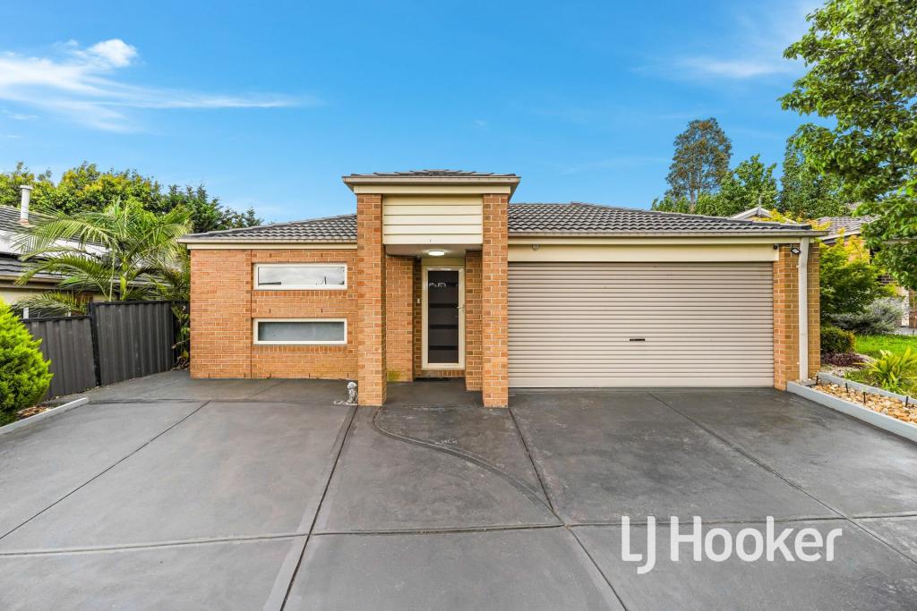 30 Lucerne Cct, Pakenham, VIC 3810