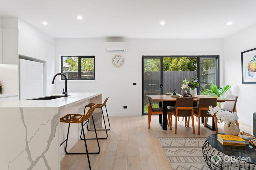 3/6 Queens Ct, Berwick, VIC 3806