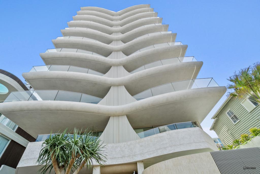 17/152 Jefferson Lane, Palm Beach, QLD 4221