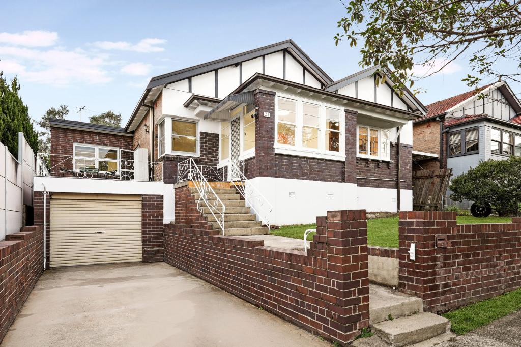37 PATRICK ST, HURSTVILLE, NSW 2220