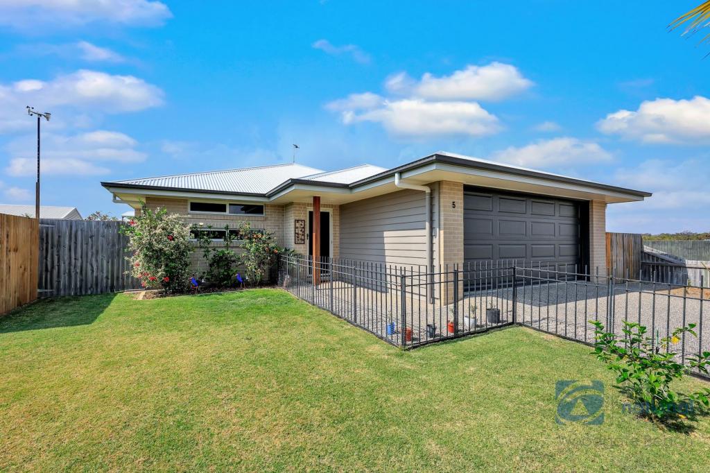 5 WHIPBIRD CT, WOODGATE, QLD 4660