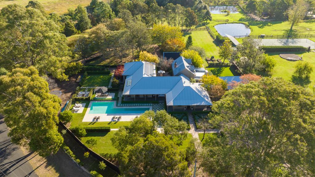 30 MOUNT VIEW CL, RAZORBACK, NSW 2571