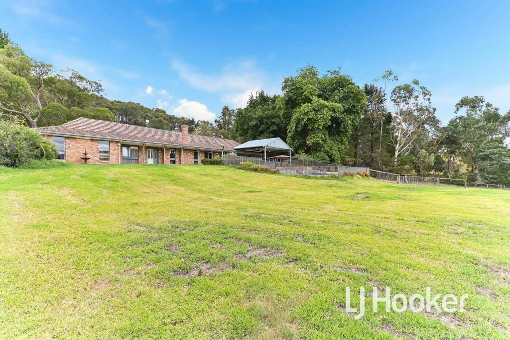 855 Toomuc Valley Rd, Pakenham Upper, VIC 3810