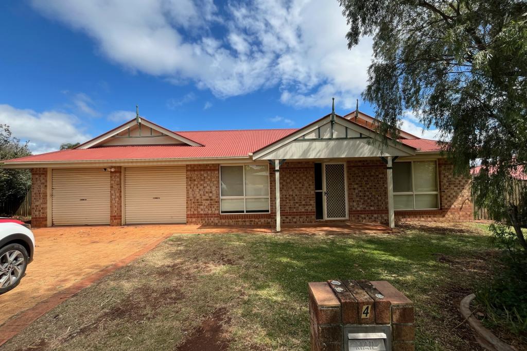 4 TODWANA CT, GLENVALE, QLD 4350