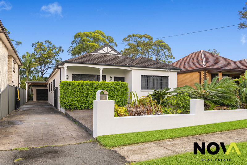 127 RAWSON RD, GREENACRE, NSW 2190