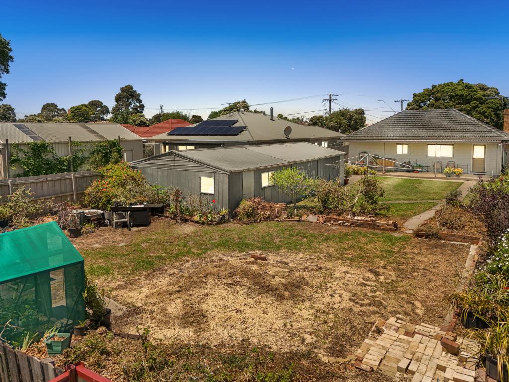 34 POOLE ST, DEER PARK, VIC 3023