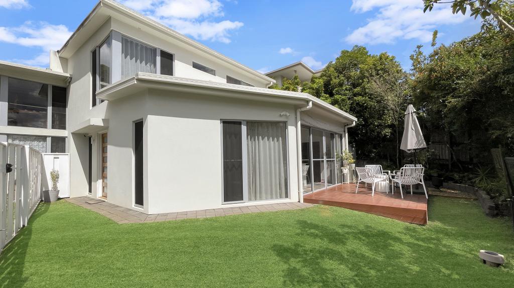 1/40 CAMPBELL ST, WOOMBYE, QLD 4559
