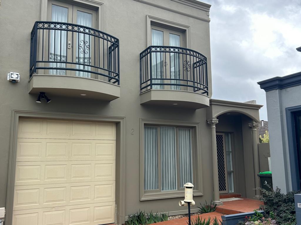 2 Kooyong Cl, Hawthorn East, VIC 3123