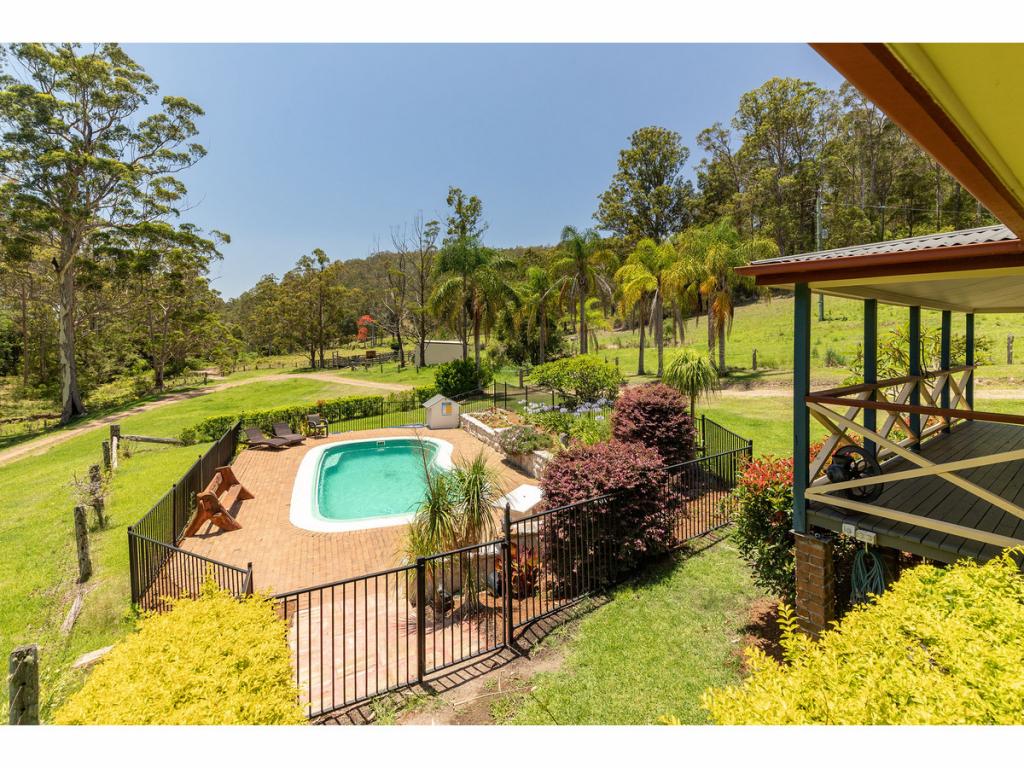 185 Sawyers Creek Rd, Willina, NSW 2423