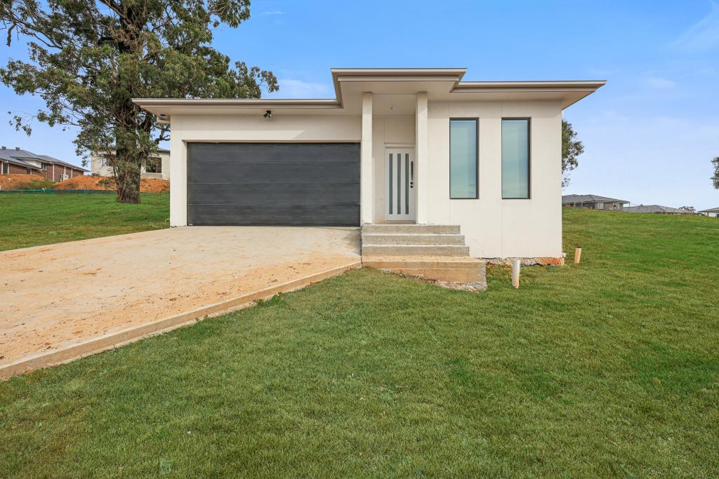 27 NORTHVIEW CCT, MUSWELLBROOK, NSW 2333
