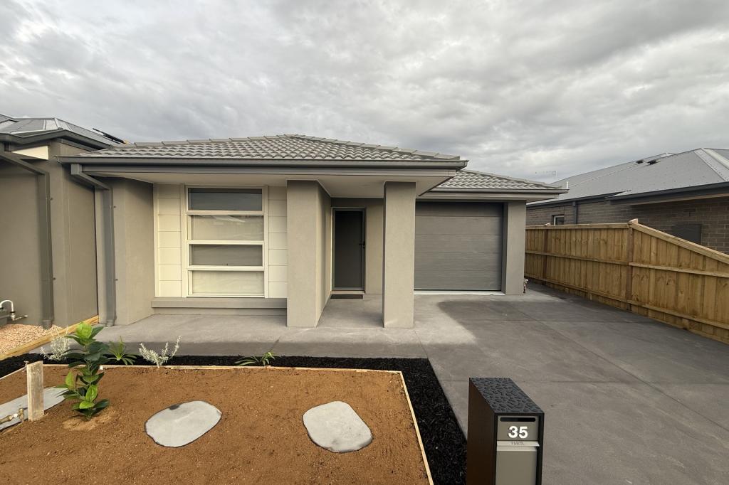 35 Rynas Way, Diggers Rest, VIC 3427