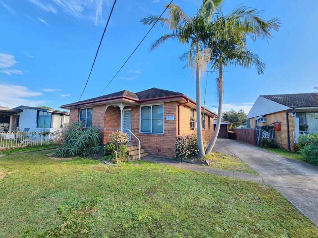187 Hoxton Park Rd, Cartwright, NSW 2168
