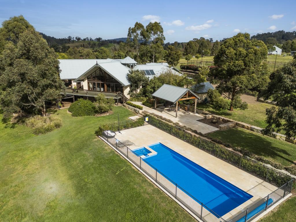 63 Allyn River Rd, East Gresford, NSW 2311