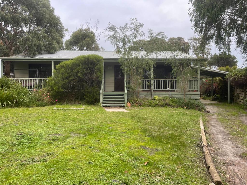 19 Park Parade Rd, Cape Paterson, VIC 3995