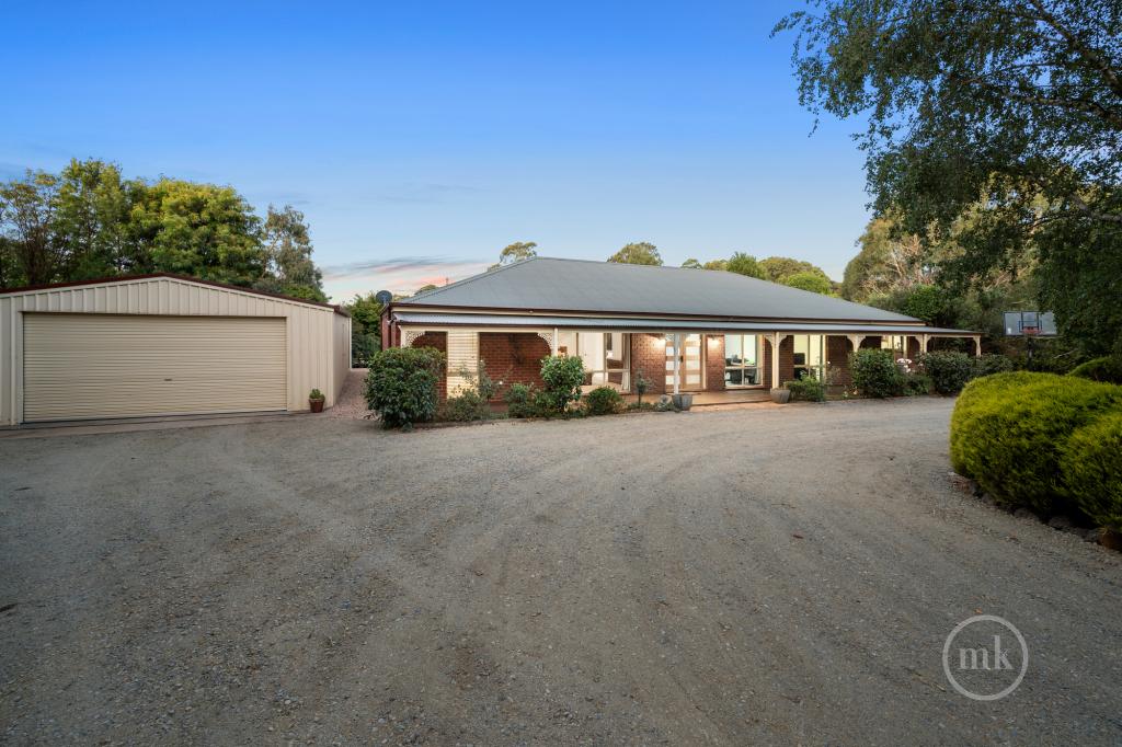 60 Orchard Rd, Kinglake, VIC 3763