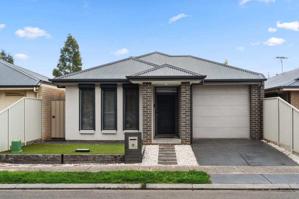 25 Costa St, Munno Para West, SA 5115